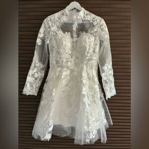 NWOT White Lace Wedding Dress